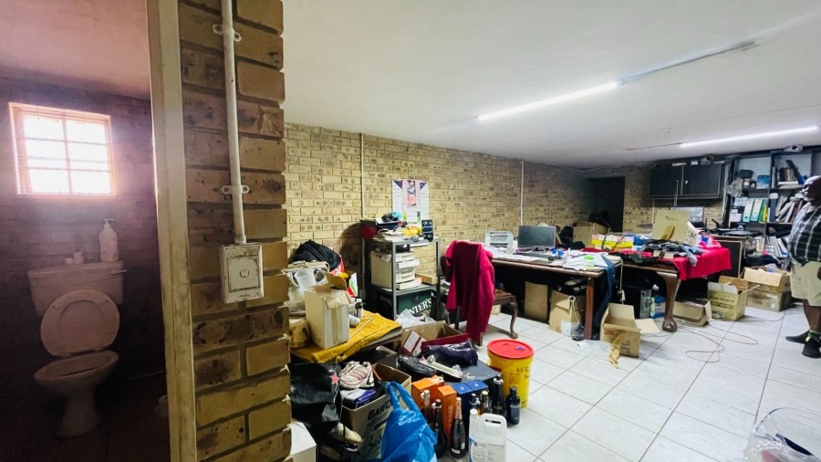 Commercial Property for Sale in Ikageng North West